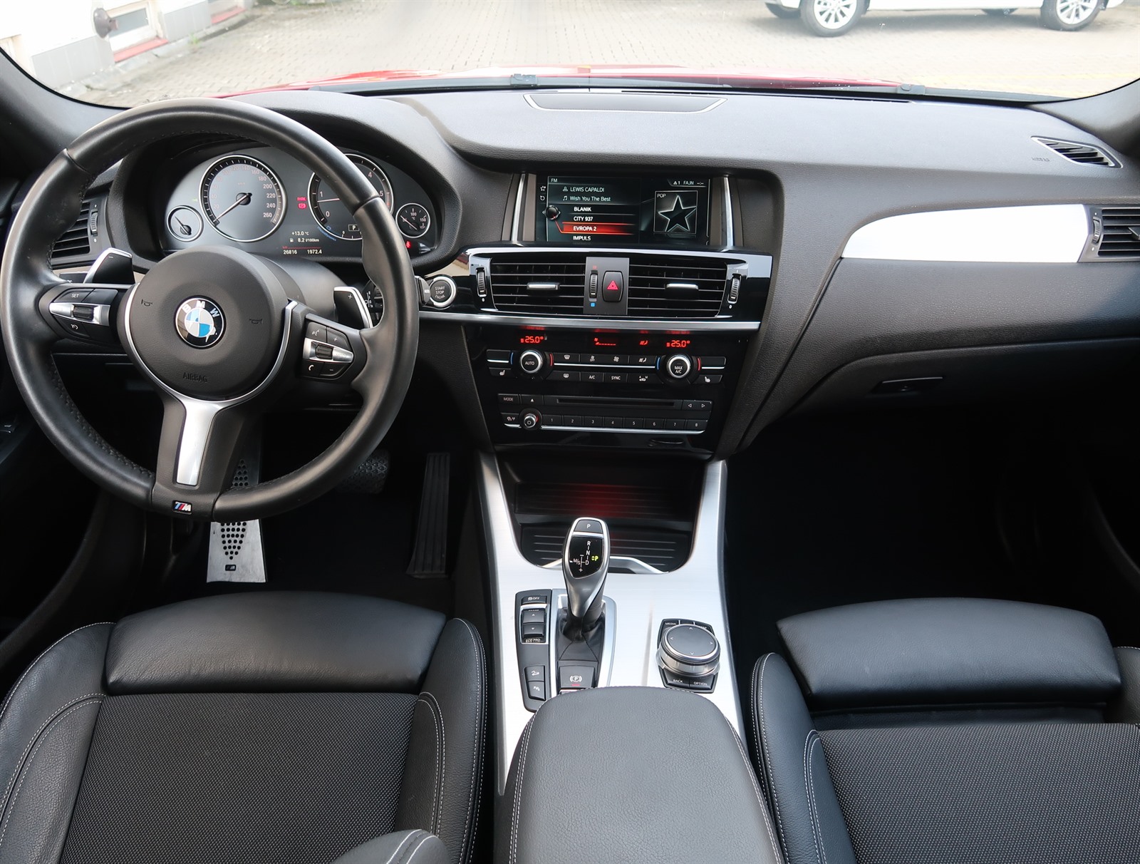 BMW X4, 2018 - pohled č. 10