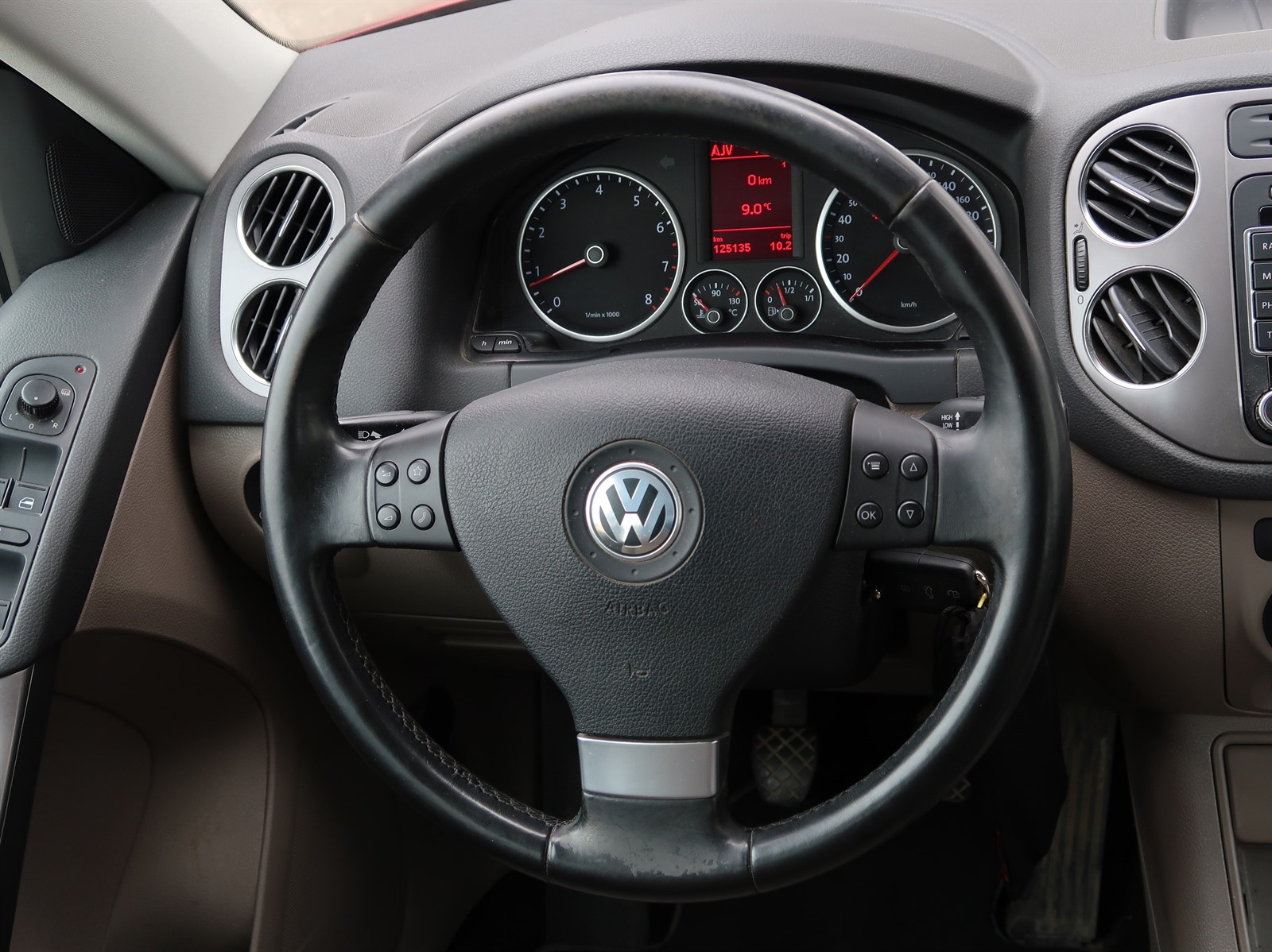 Volkswagen Tiguan, 2009 - pohled č. 21