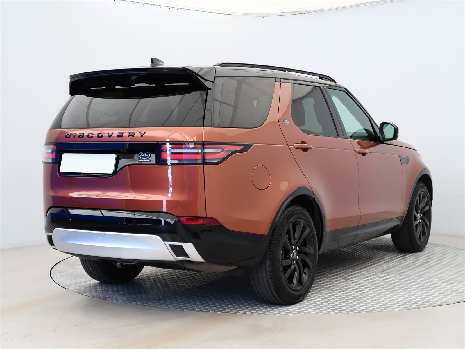 Land Rover Discovery, 2019 - pohled č. 7