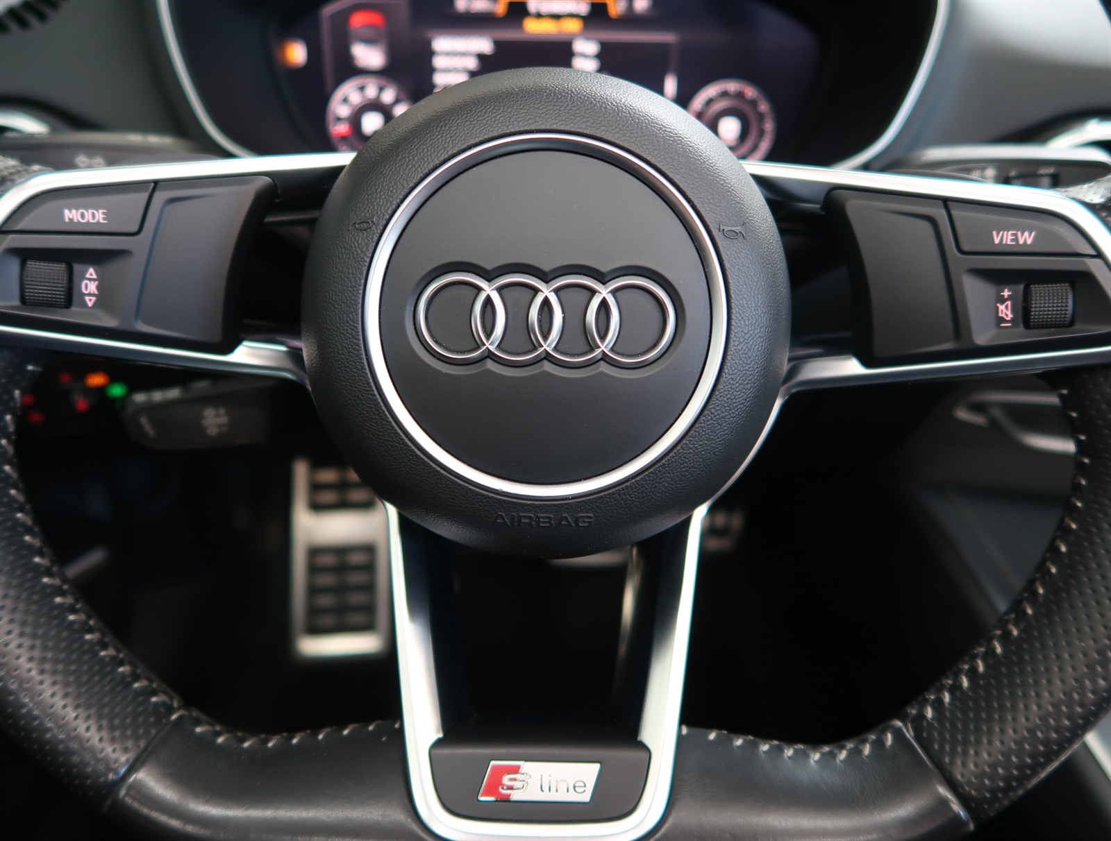 Audi TT, 2015 - pohled č. 24