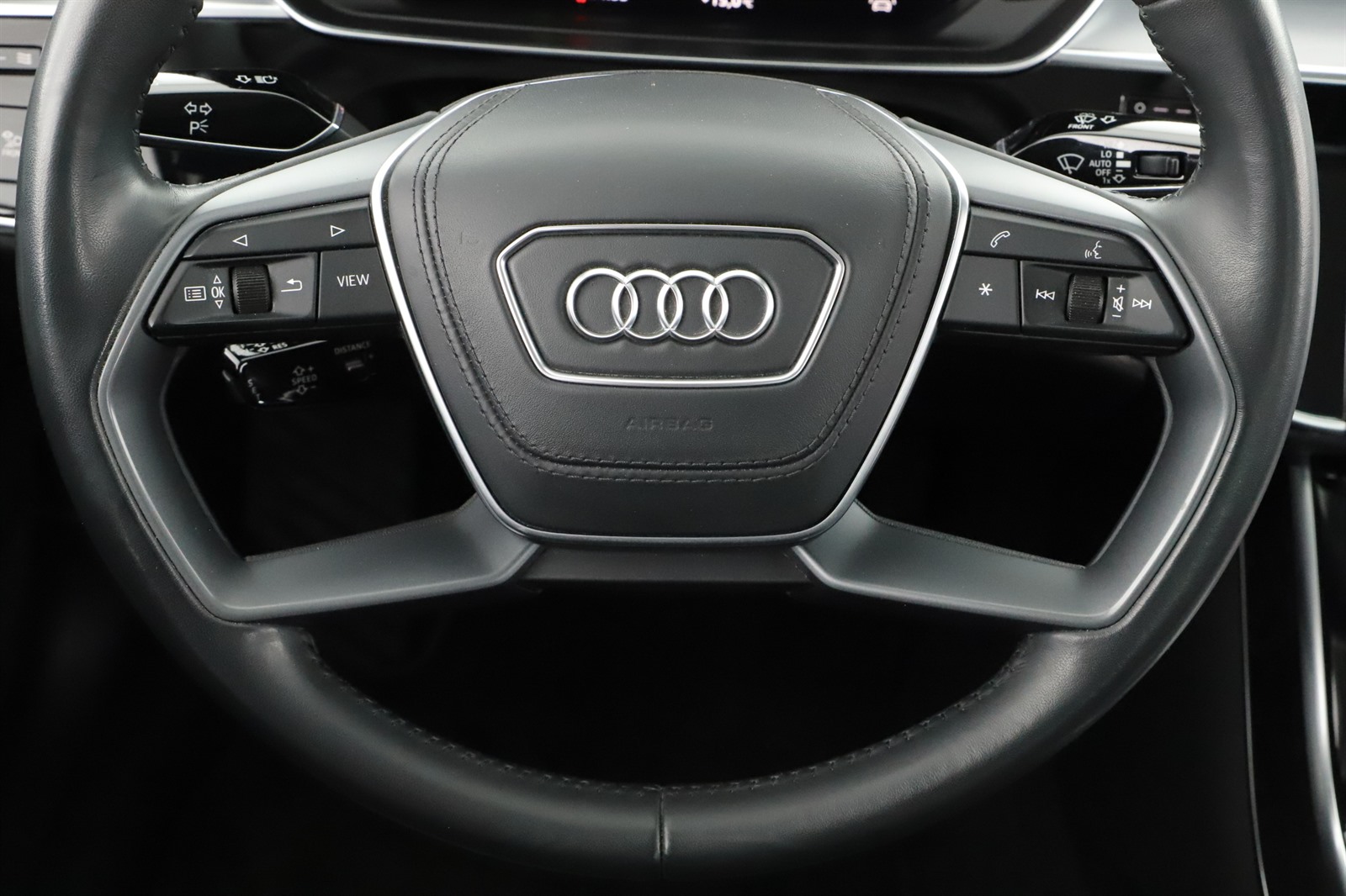 Audi A8, 2018 - pohled č. 14