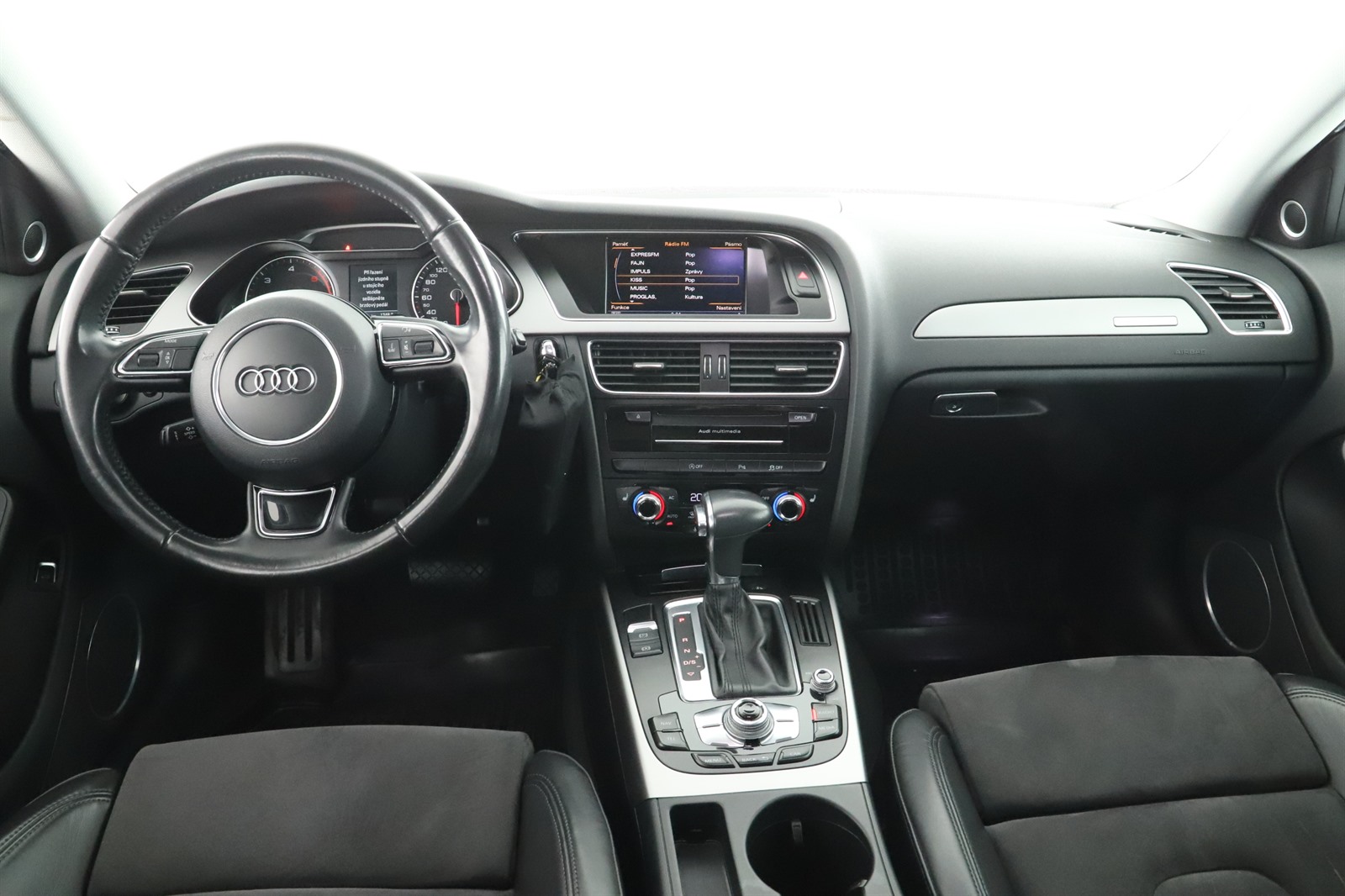 Audi A4 Allroad, 2012 - pohled č. 9