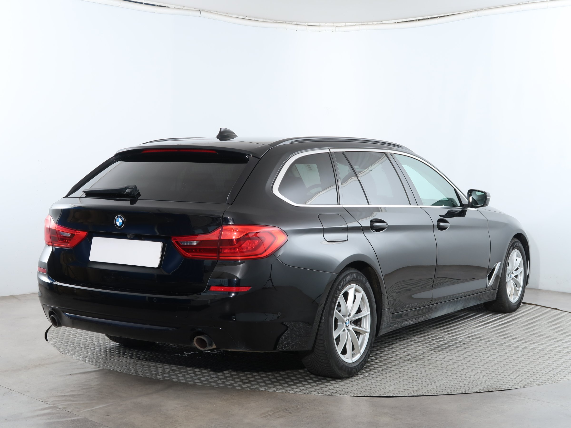 BMW Řada 5, 2020 - pohled č. 7