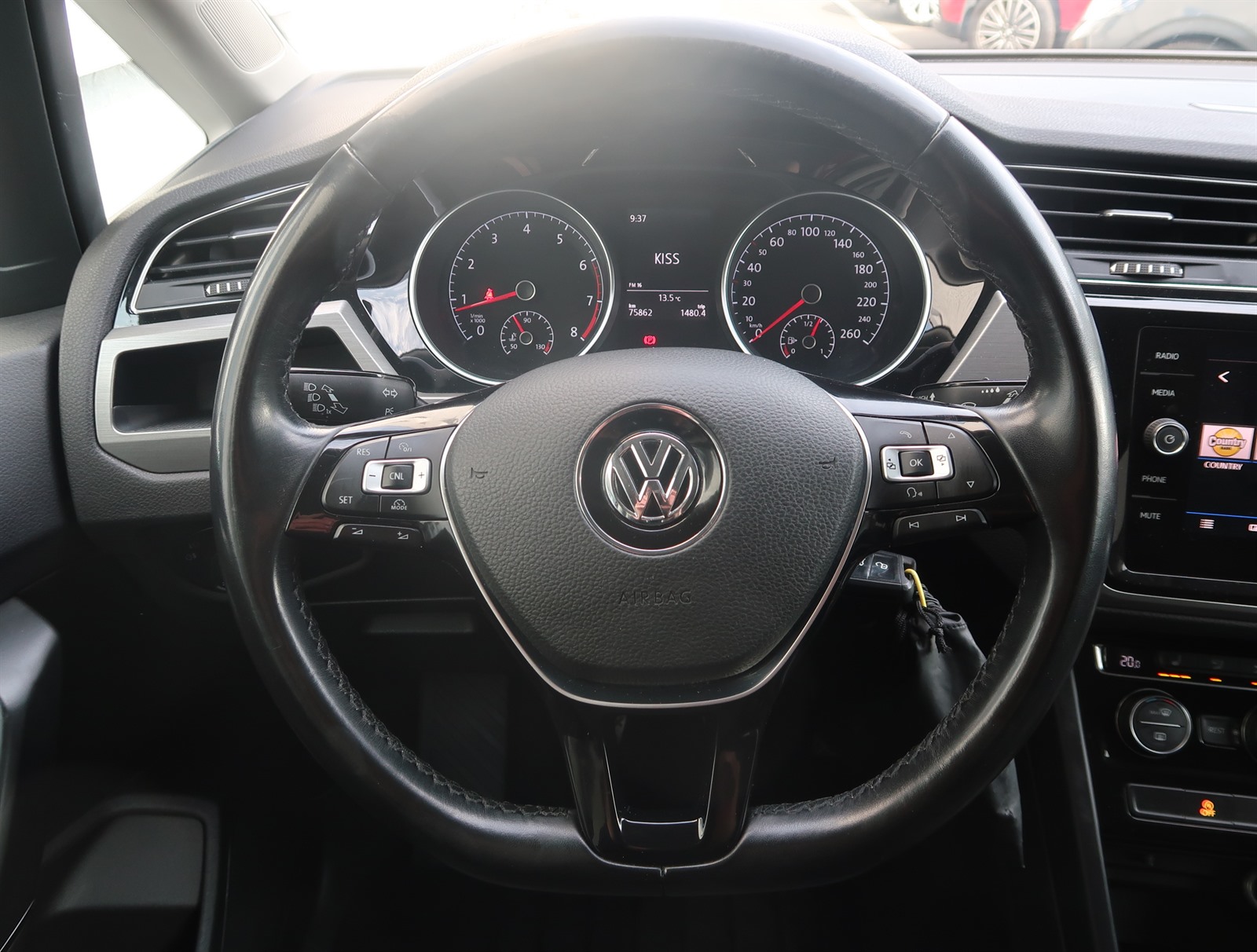 Volkswagen Touran, 2018 - pohled č. 24