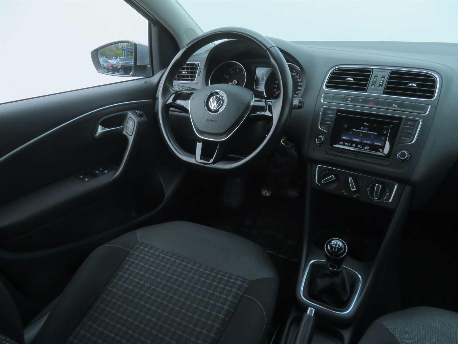 Volkswagen Polo, 2014 - pohled č. 9