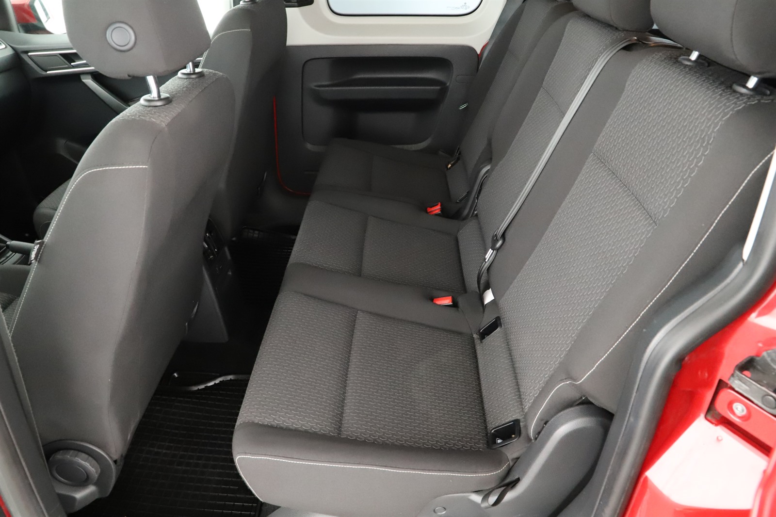 Volkswagen Caddy, 2016 - pohled č. 12