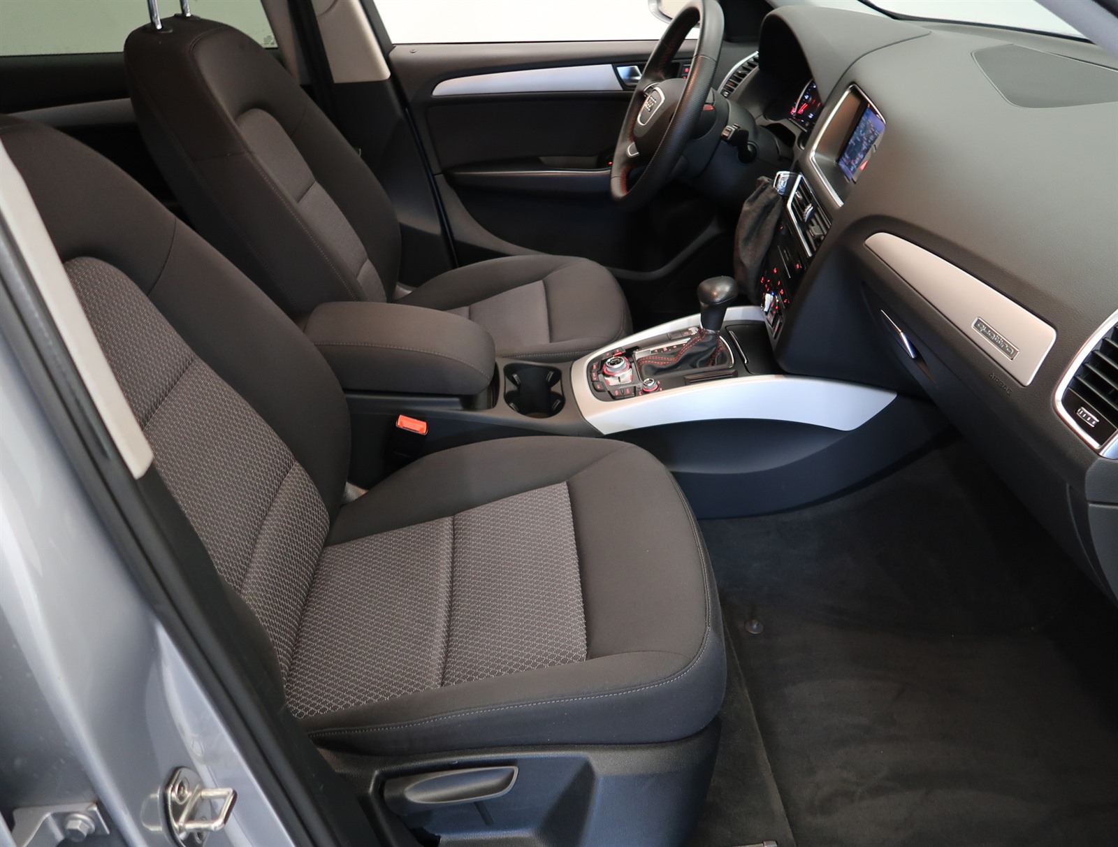 Audi Q5, 2015 - pohled č. 13
