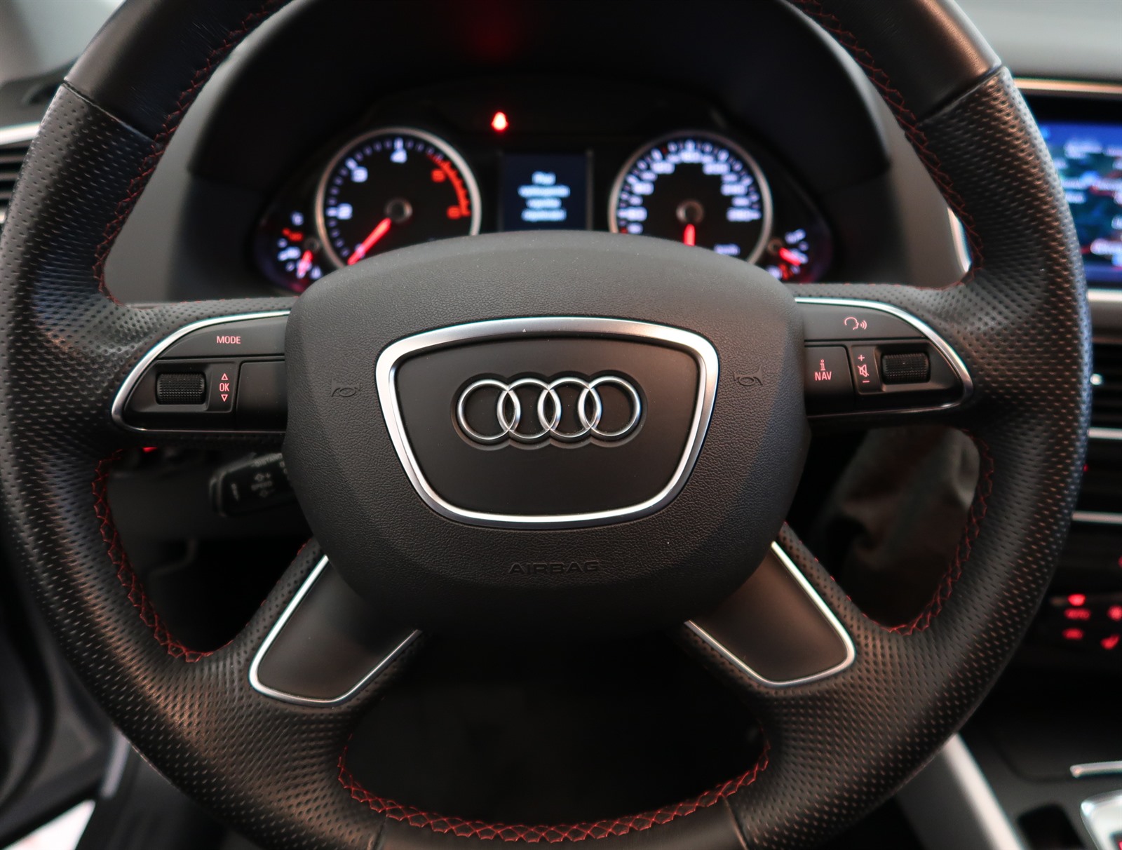 Audi Q5, 2015 - pohled č. 23