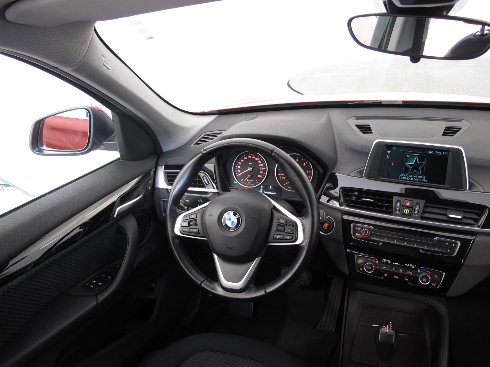 BMW X1, 2018 - pohled č. 9
