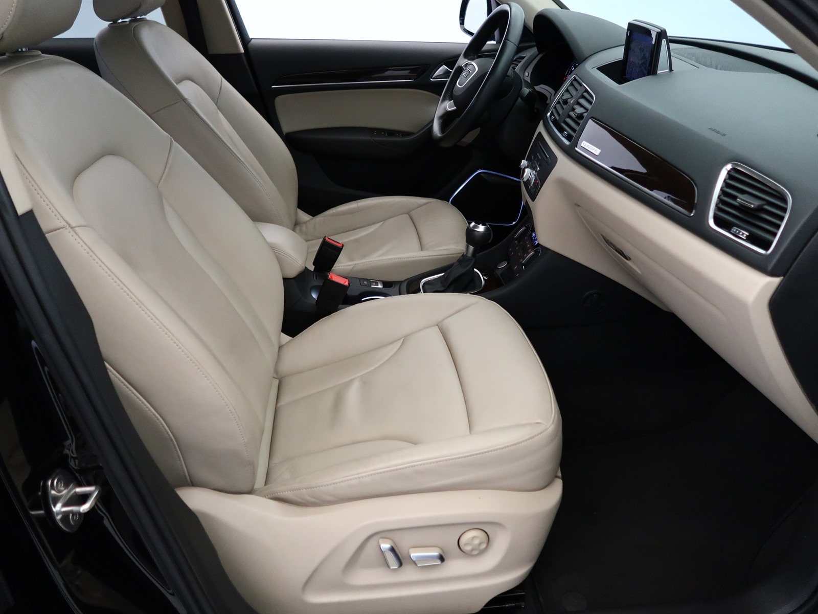 Audi Q3, 2015 - pohled č. 12