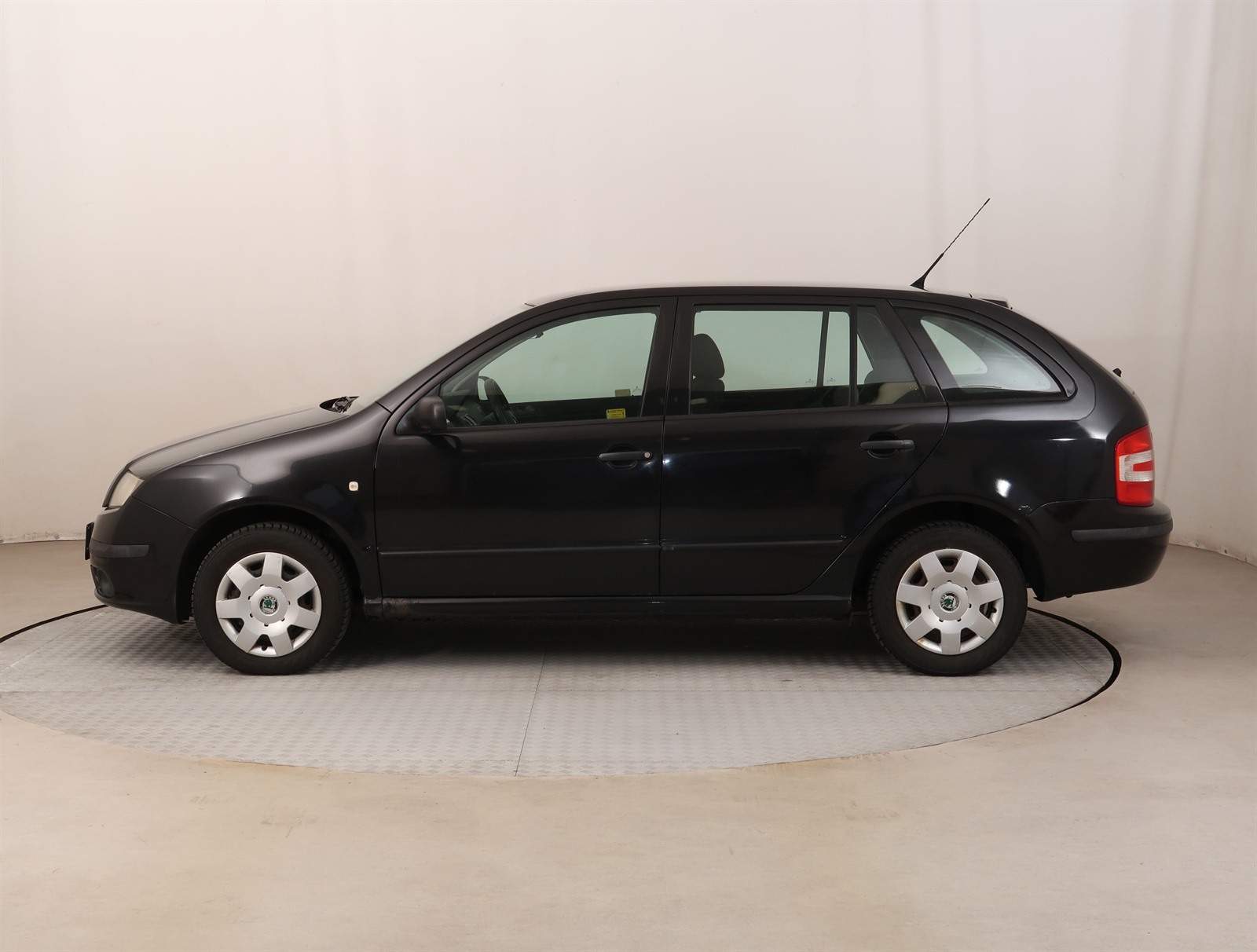 Škoda Fabia, 2004 - pohled č. 4