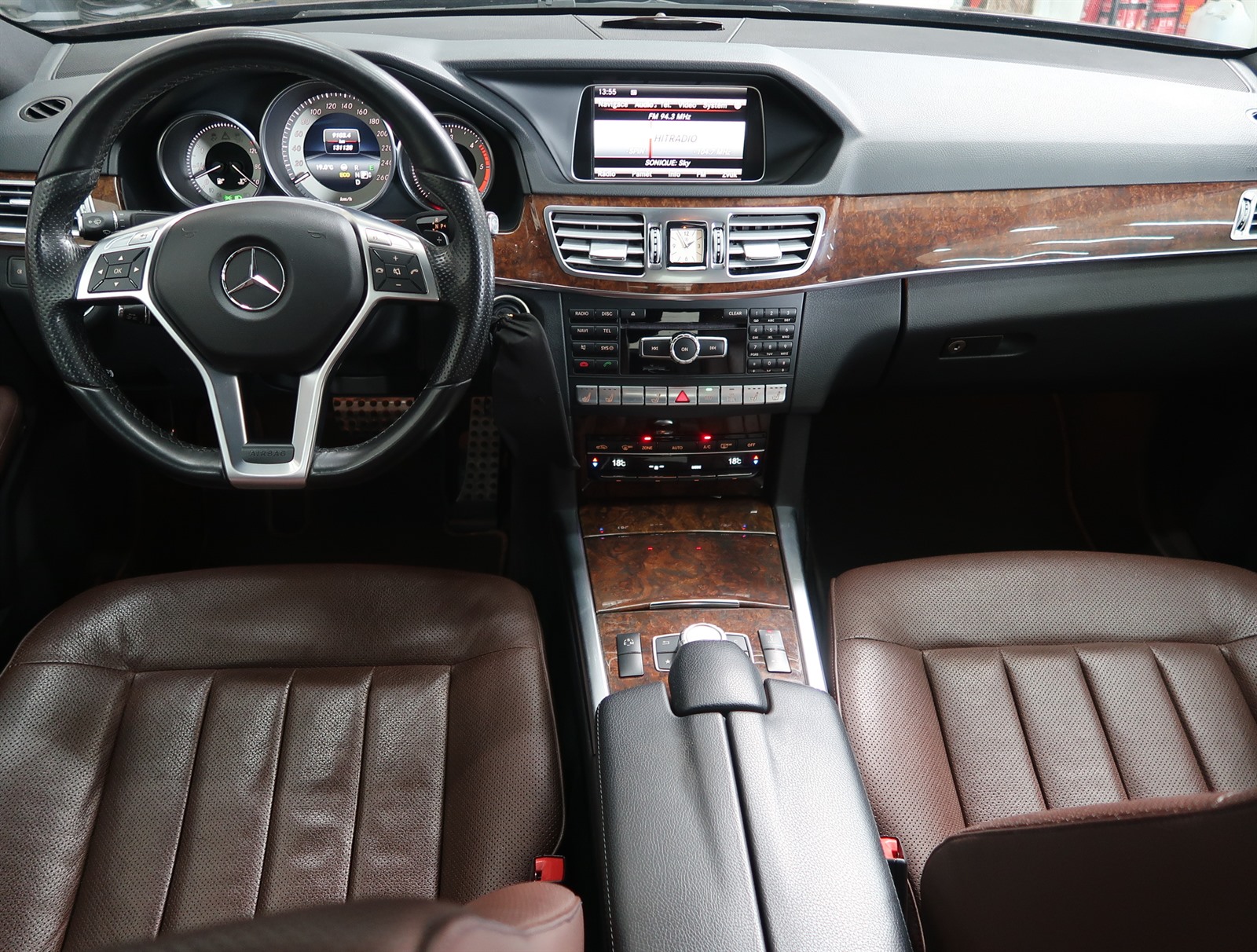 Mercedes-Benz E, 2013 - pohled č. 10