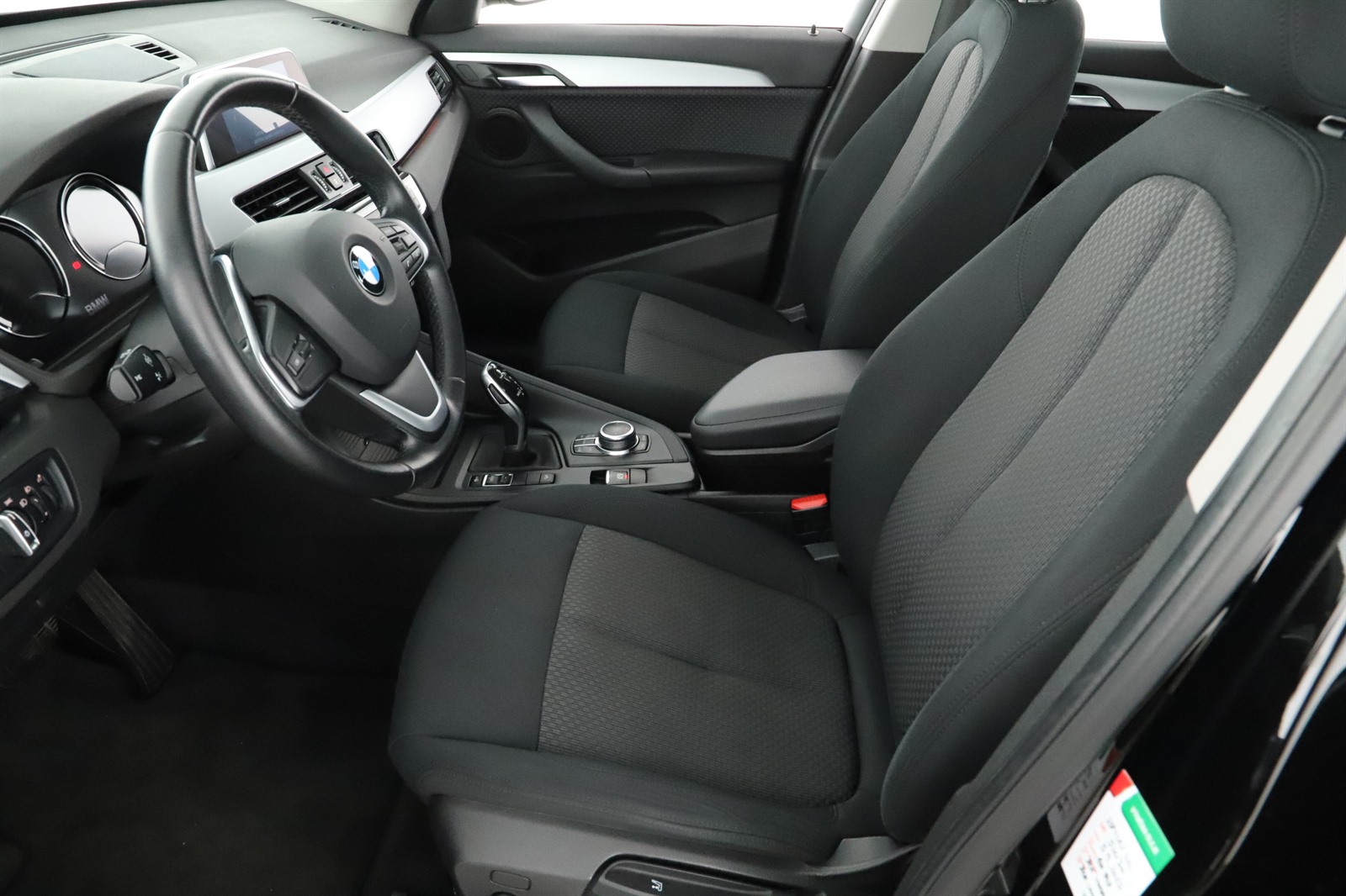 BMW X1, 2018 - pohled č. 13