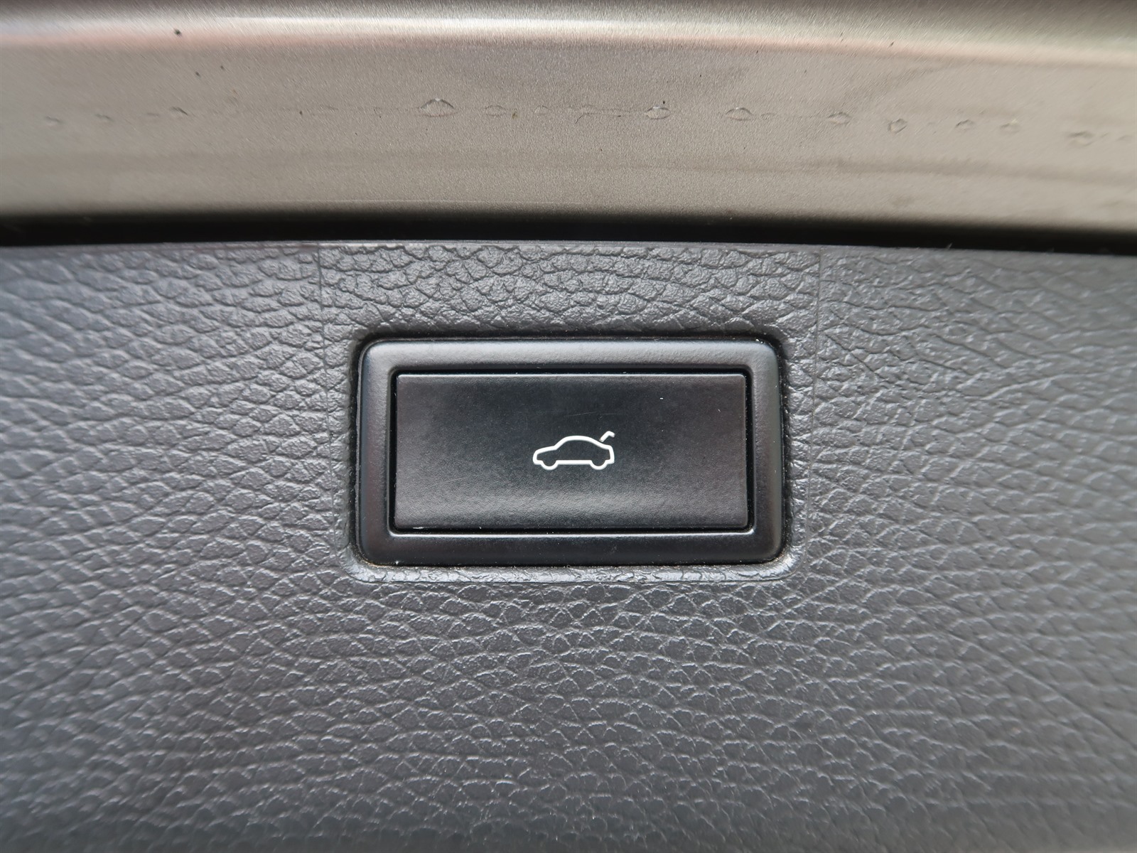 Volkswagen Passat, 2013 - pohled č. 27