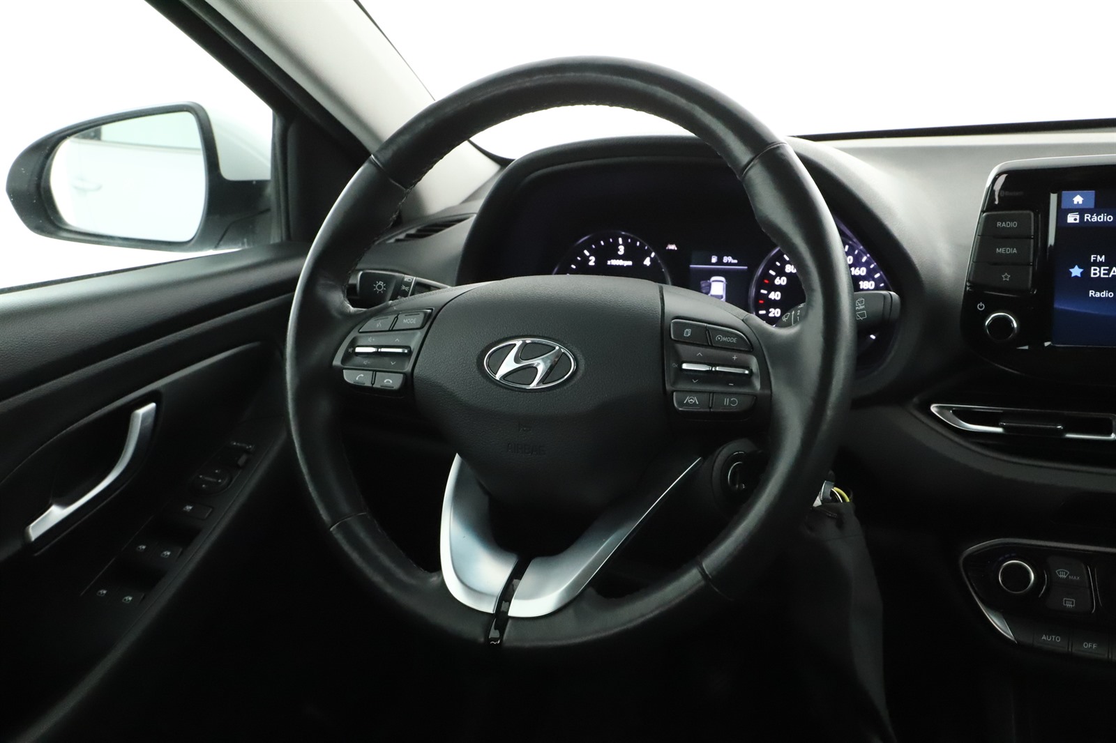 Hyundai i30, 2021 - pohled č. 19