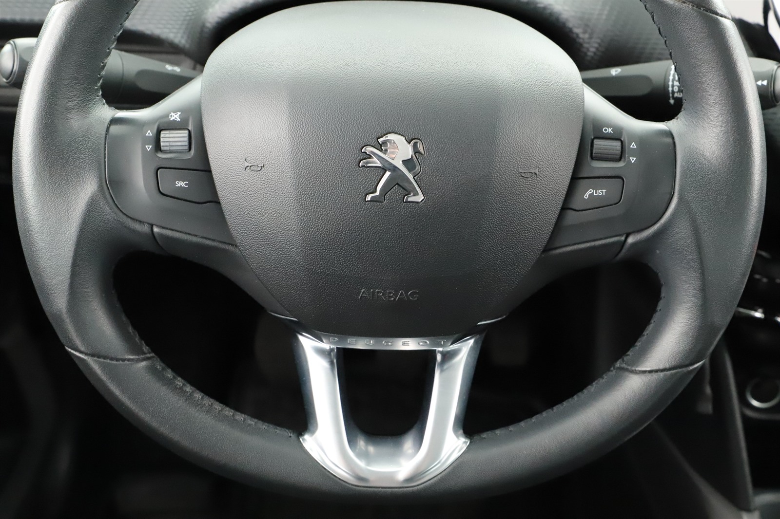 Peugeot 2008, 2018 - pohled č. 14