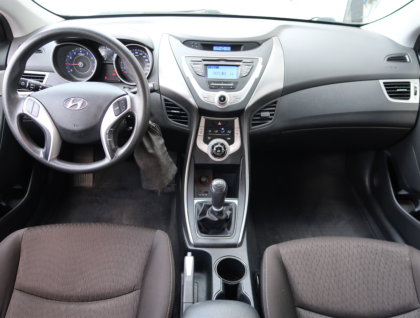 Hyundai Elantra, 2012 - pohled č. 10