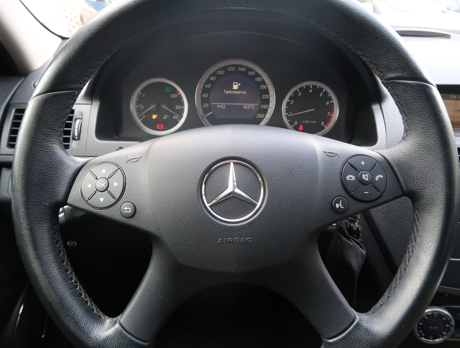 Mercedes-Benz C, 2008 - pohled č. 21