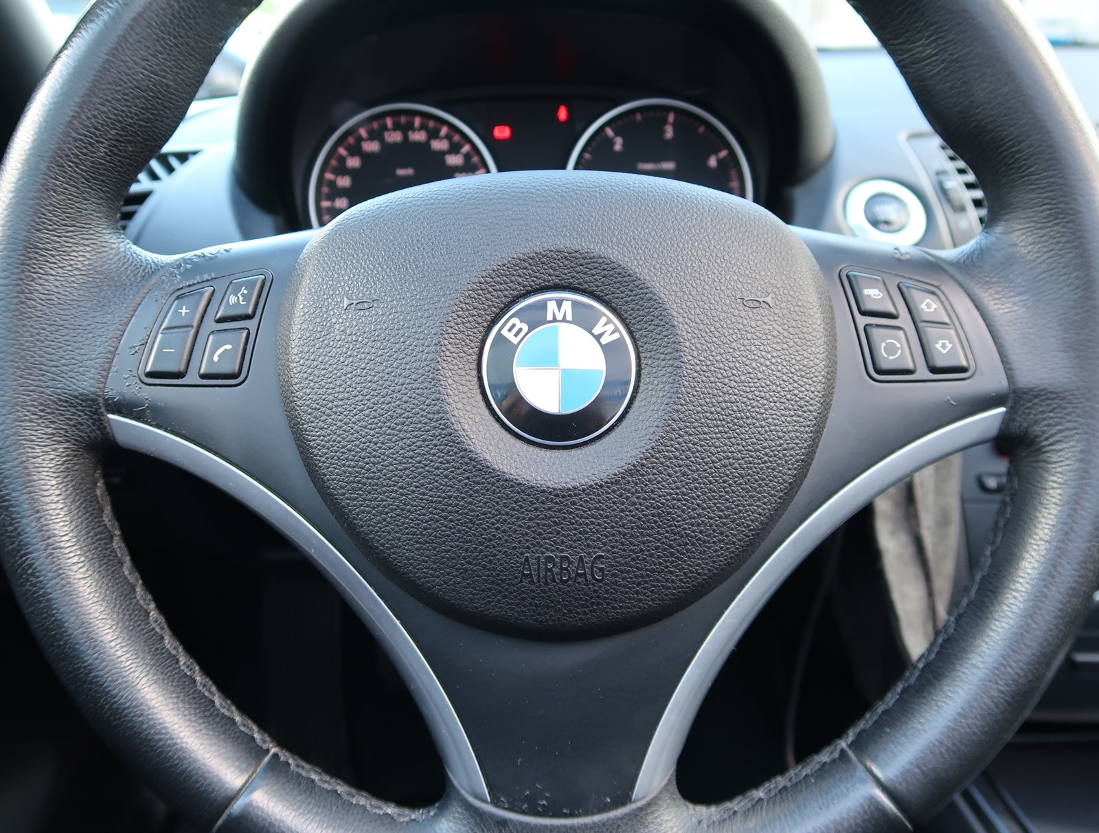 BMW 1, 2009 - pohled č. 22