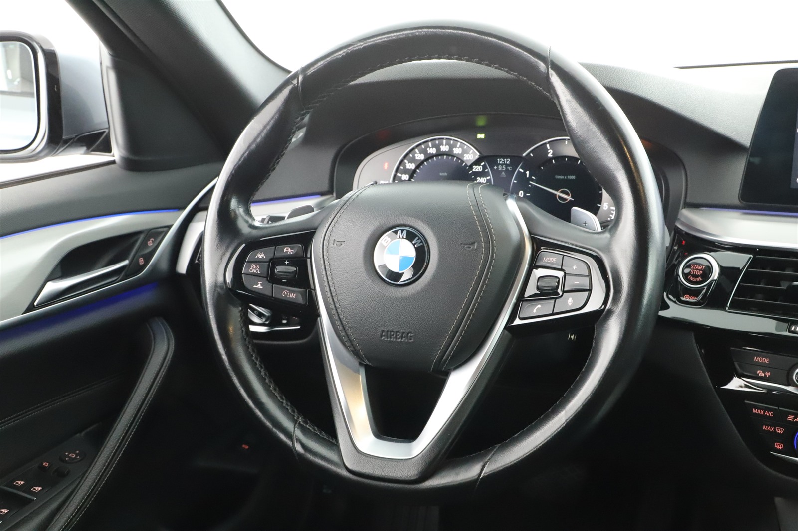 BMW Řada 5, 2017 - pohled č. 14
