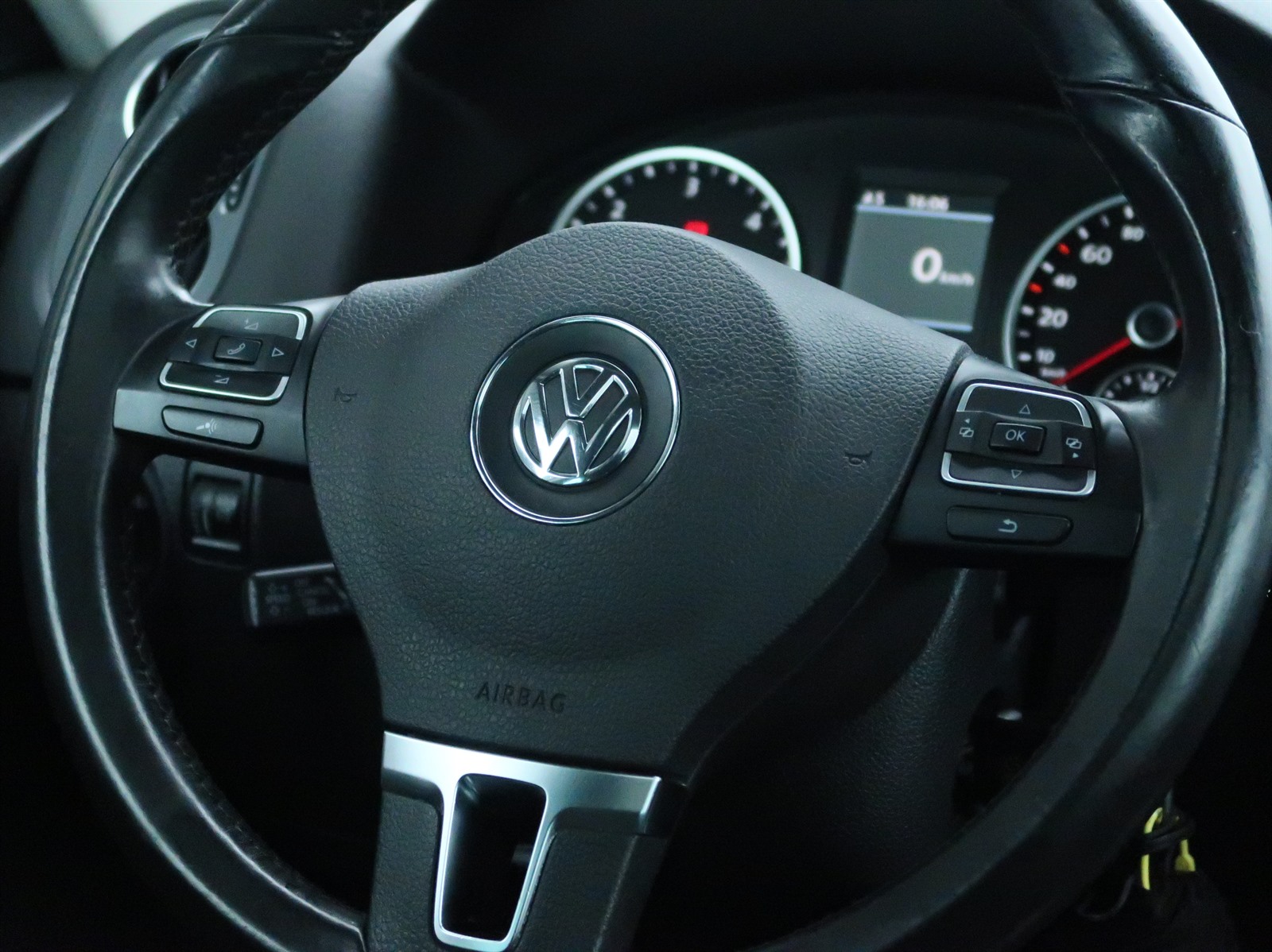 Volkswagen Tiguan, 2012 - pohled č. 30