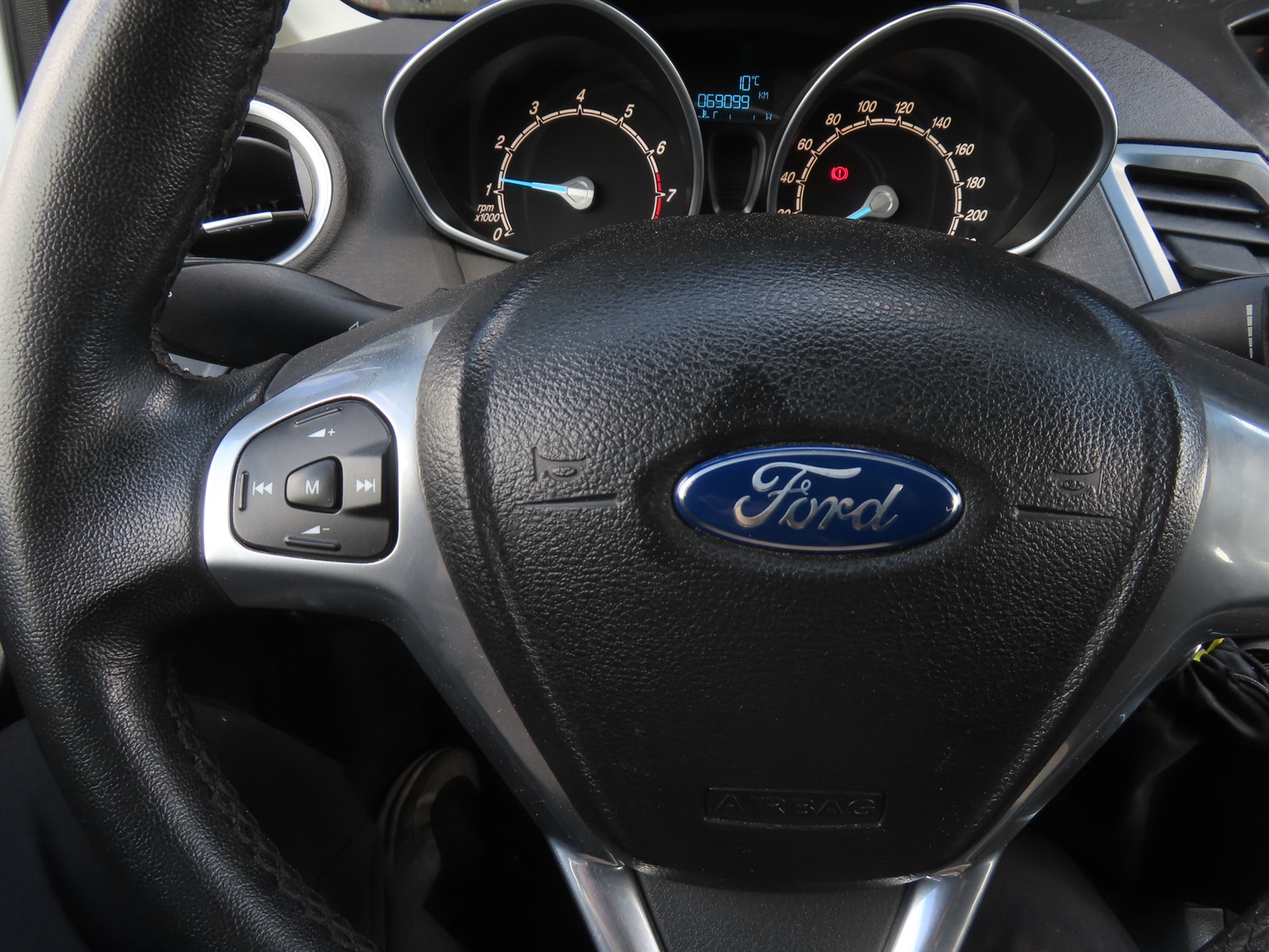 Ford Fiesta, 2013 - pohled č. 20