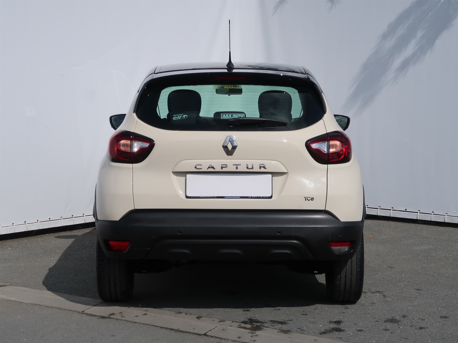 Renault Captur, 2017 - pohled č. 6