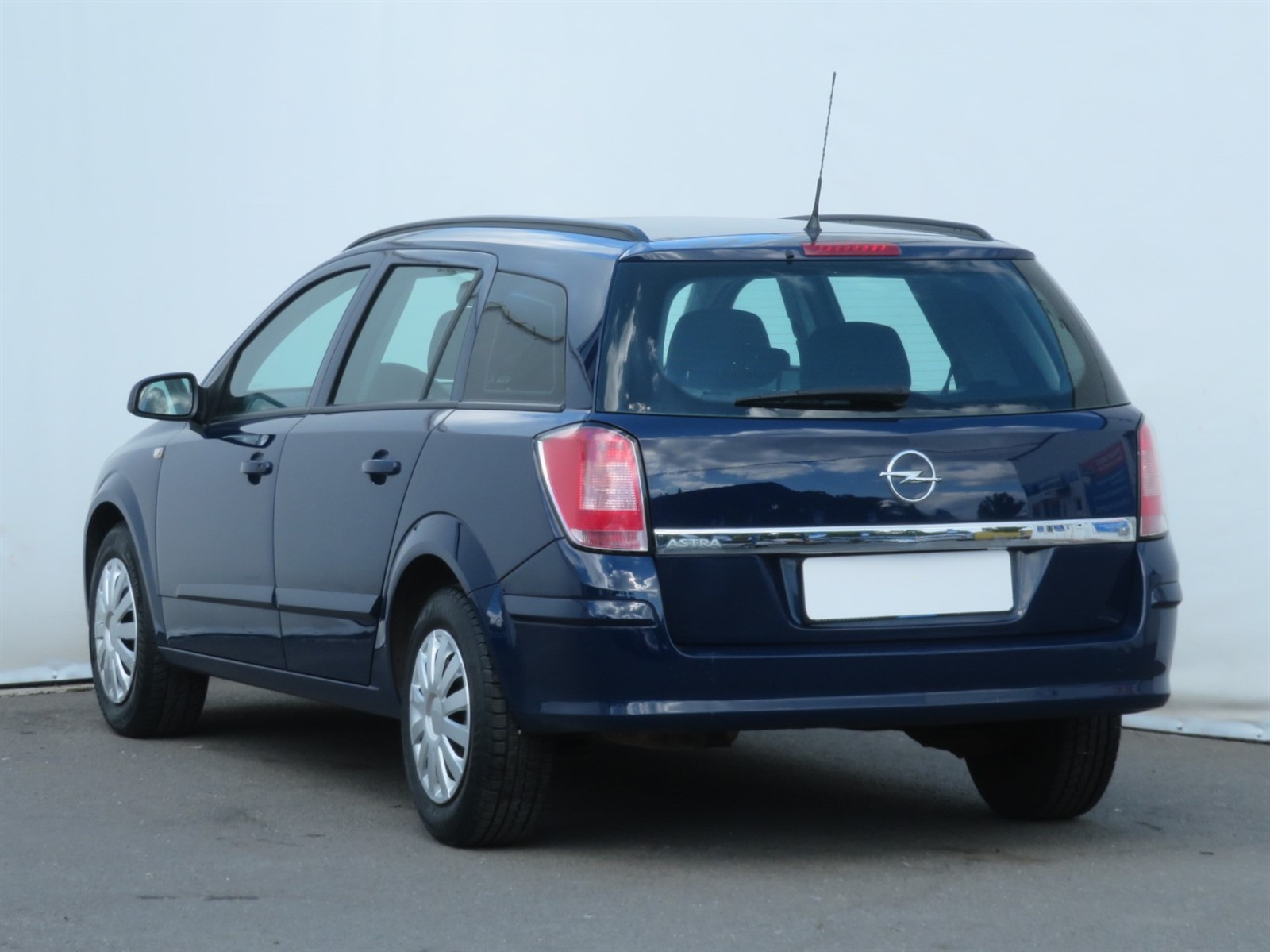 Opel Astra, 2008 - pohled č. 5