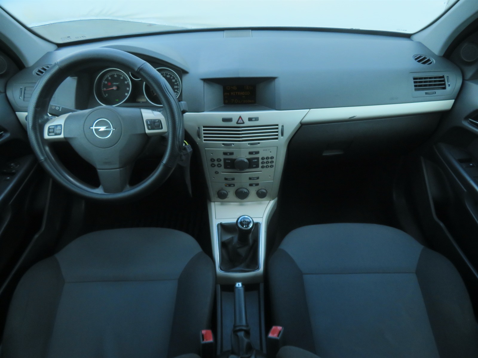 Opel Astra, 2008 - pohled č. 10