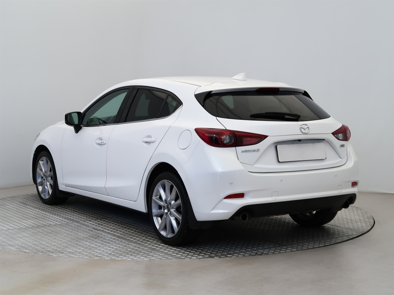 Mazda 3, 2018 - pohled č. 5