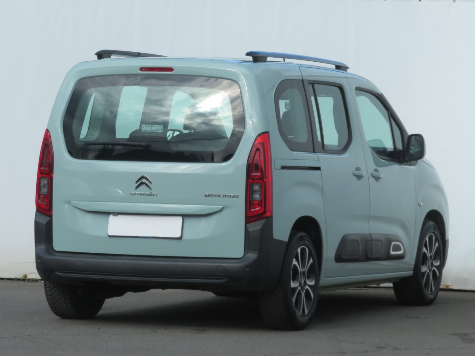 Citroën Berlingo, 2019 - pohled č. 7