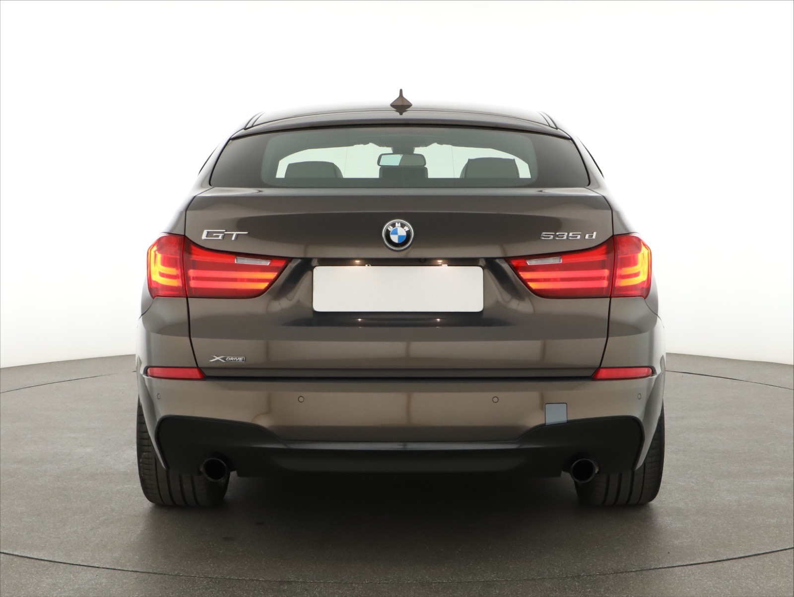 BMW 5GT, 2015 - pohled č. 6