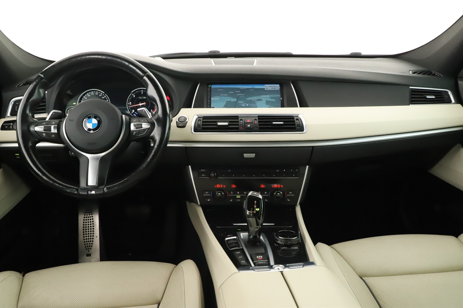 BMW 5GT, 2015 - pohled č. 9
