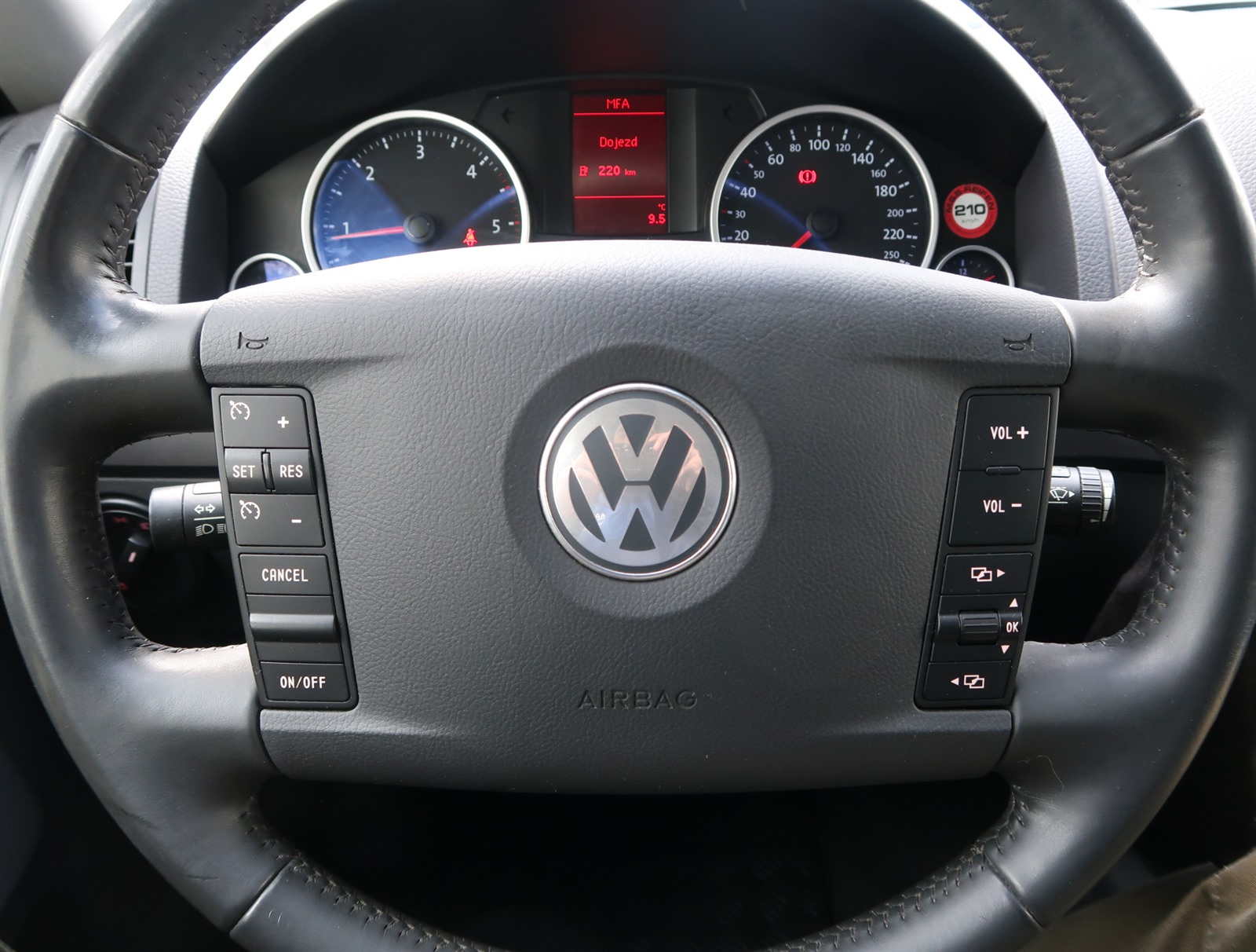 Volkswagen Touareg, 2009 - pohled č. 21