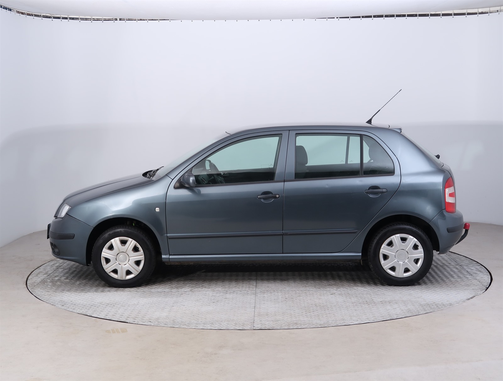 Škoda Fabia, 2005 - pohled č. 4
