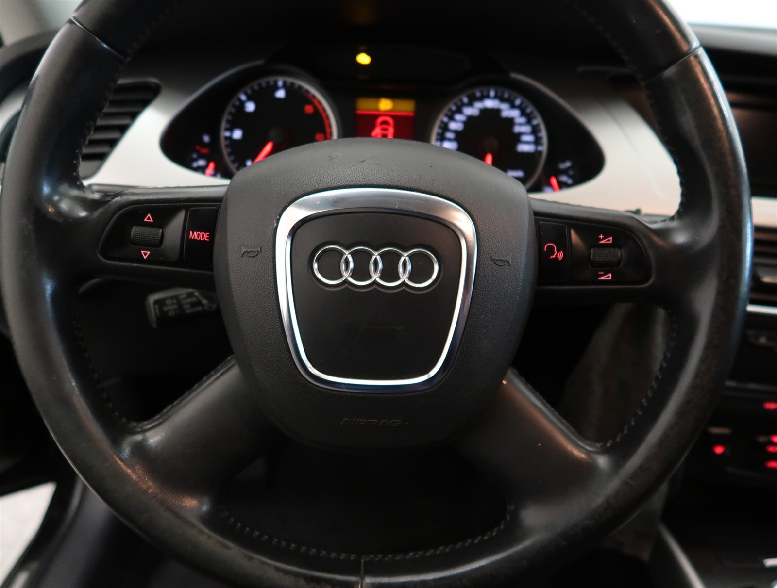Audi A4, 2008 - pohled č. 23