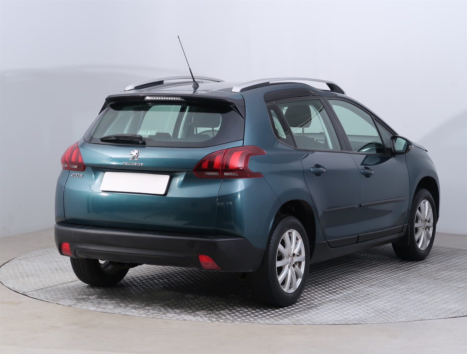 Peugeot 2008, 2018 - pohled č. 7