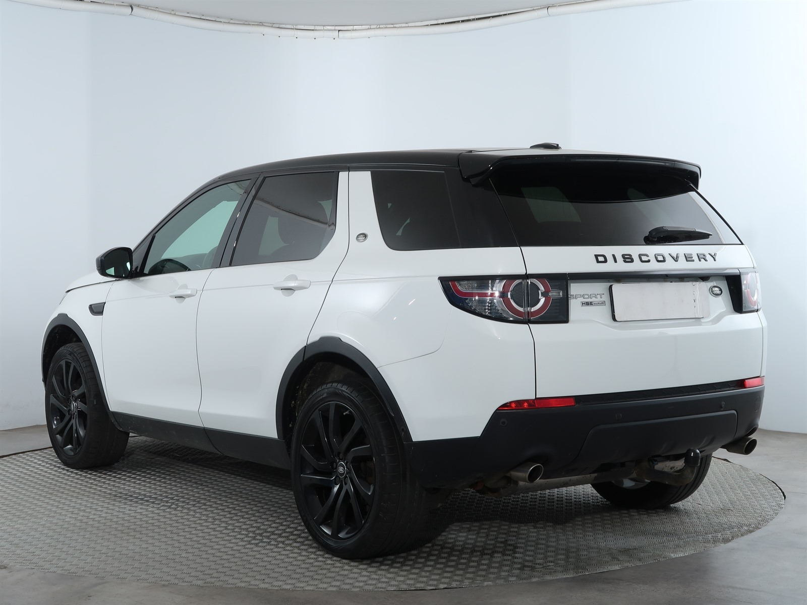 Land Rover Discovery, 2016 - pohled č. 5