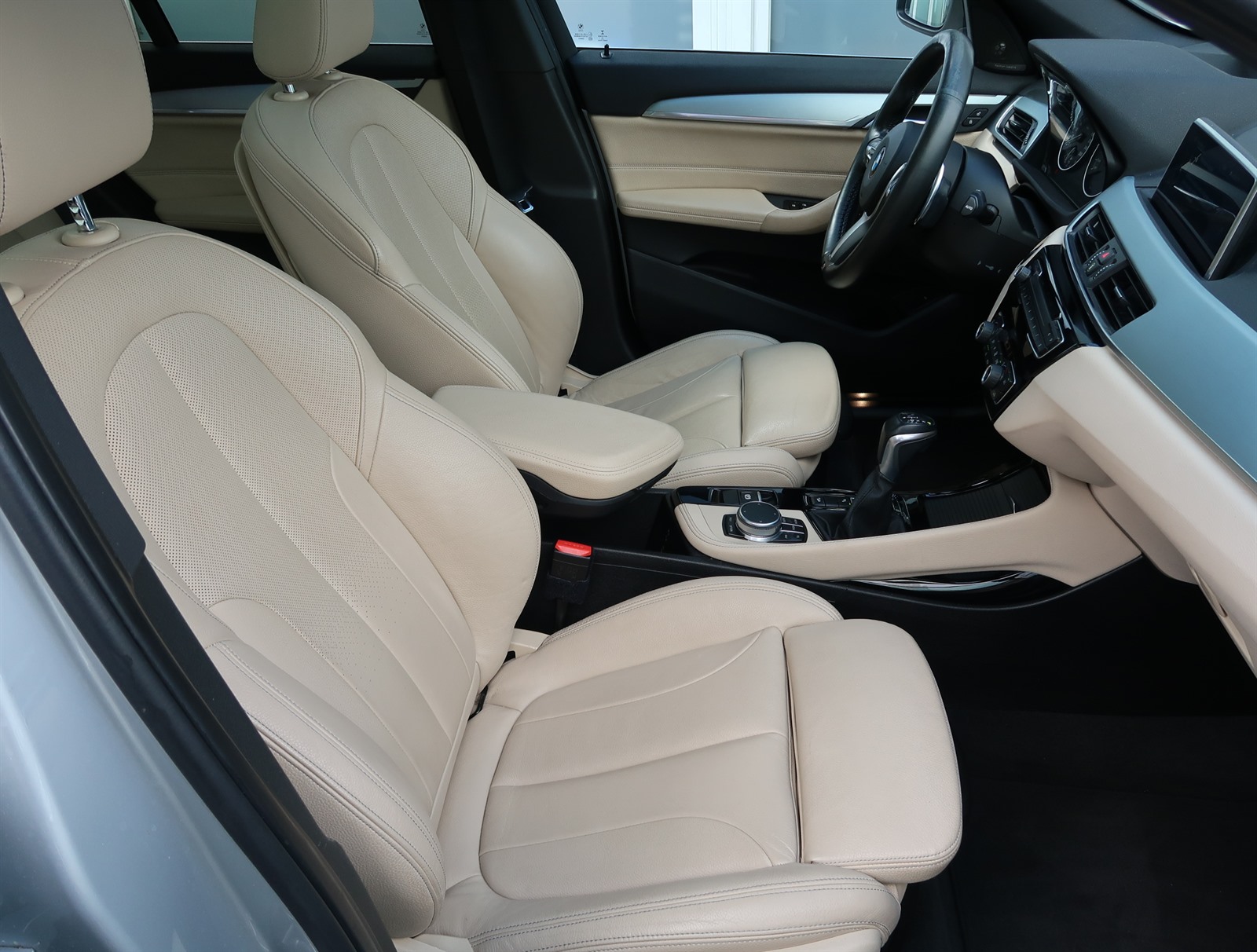 BMW X1, 2016 - pohled č. 12
