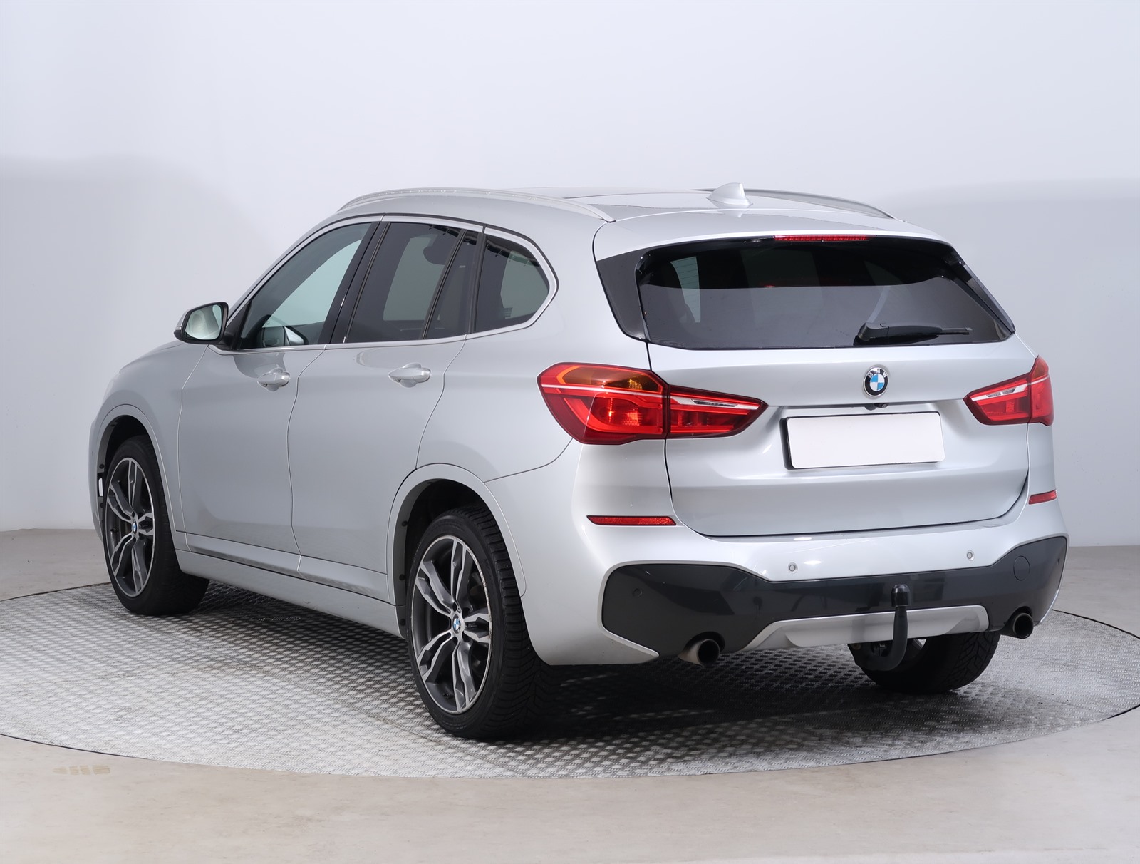 BMW X1, 2016 - pohled č. 5