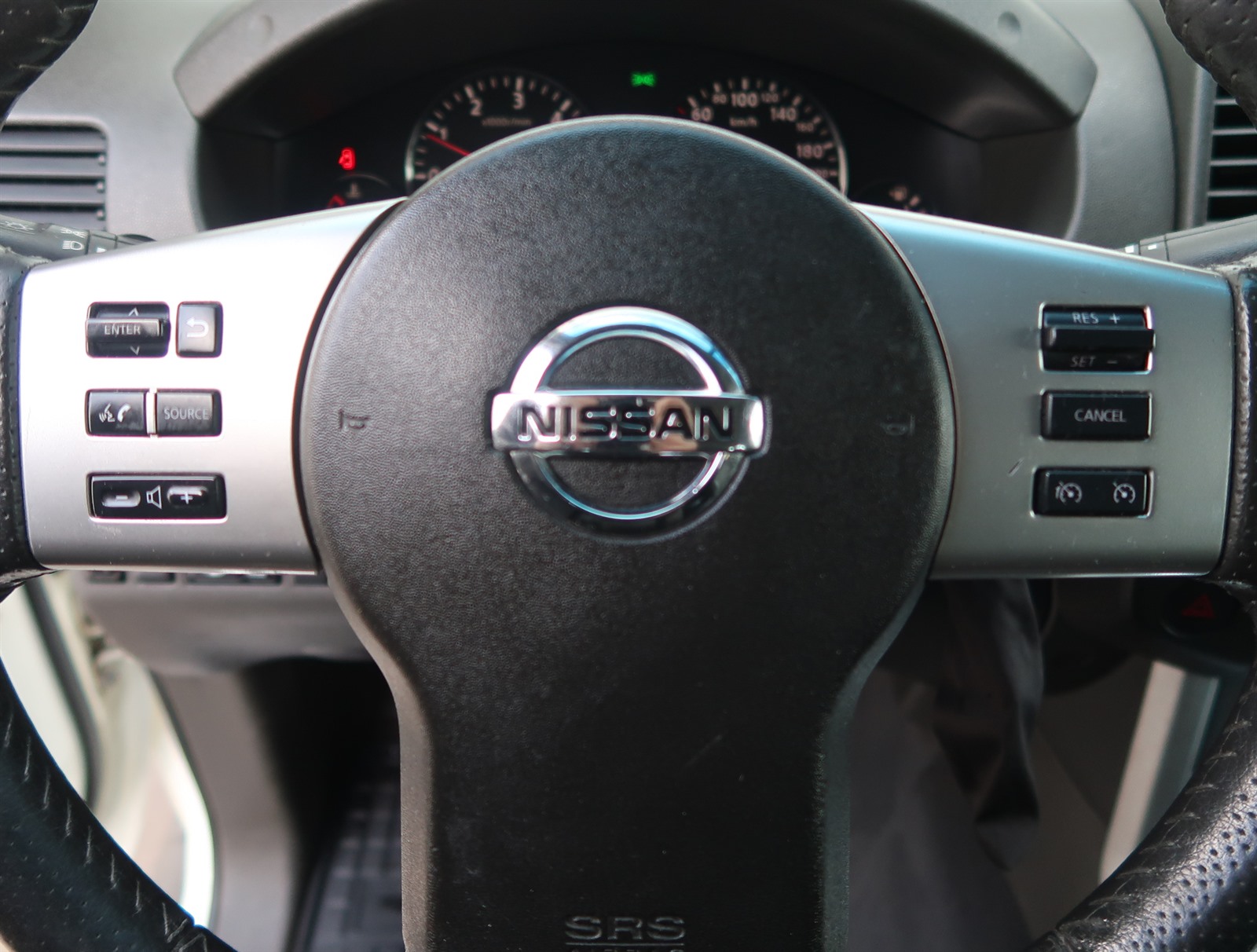 Nissan Navara, 2013 - pohled č. 27