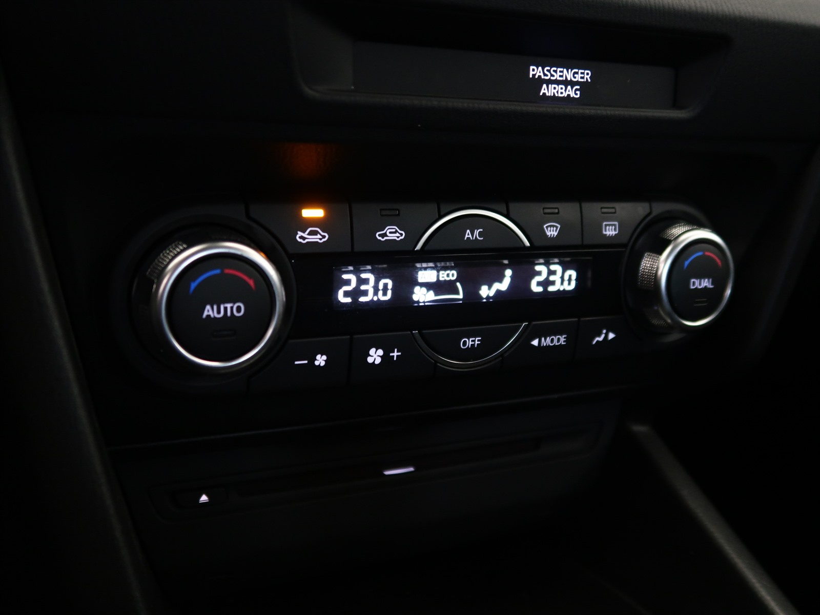 Mazda 3, 2015 - pohled č. 20