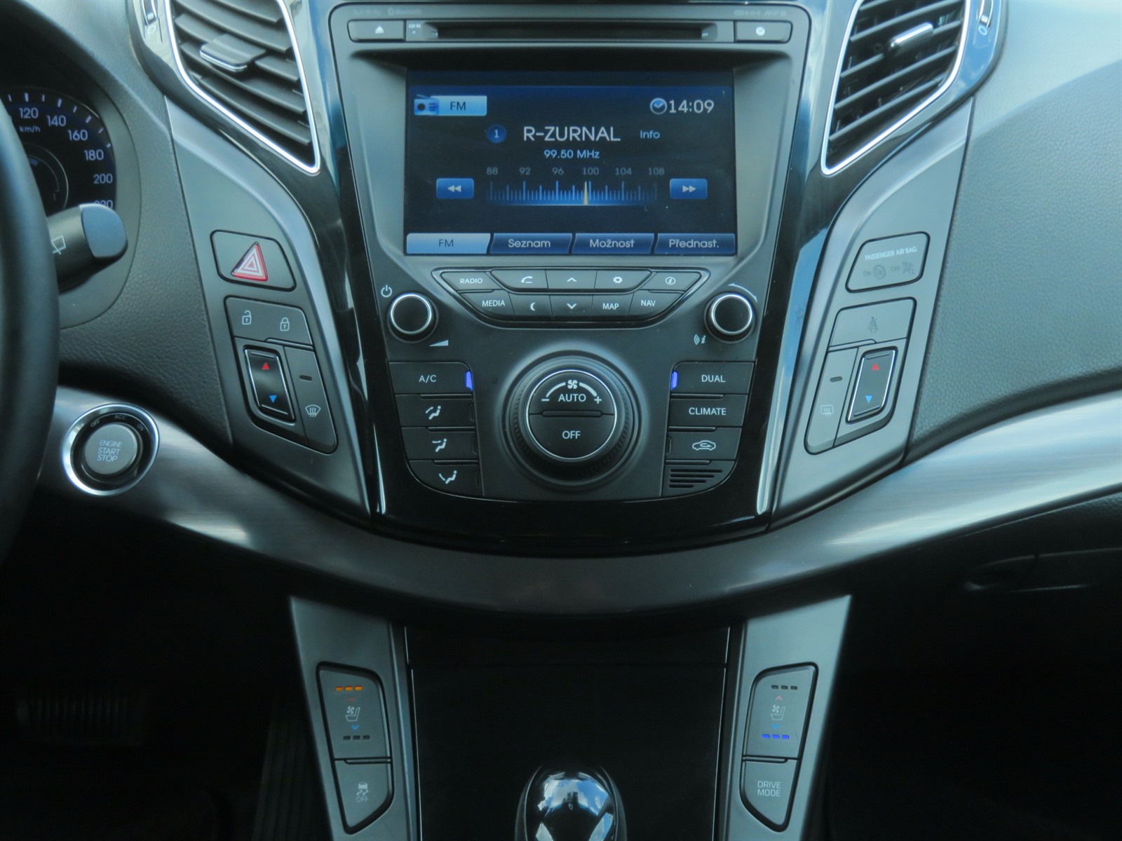 Hyundai i40, 2014 - pohled č. 18
