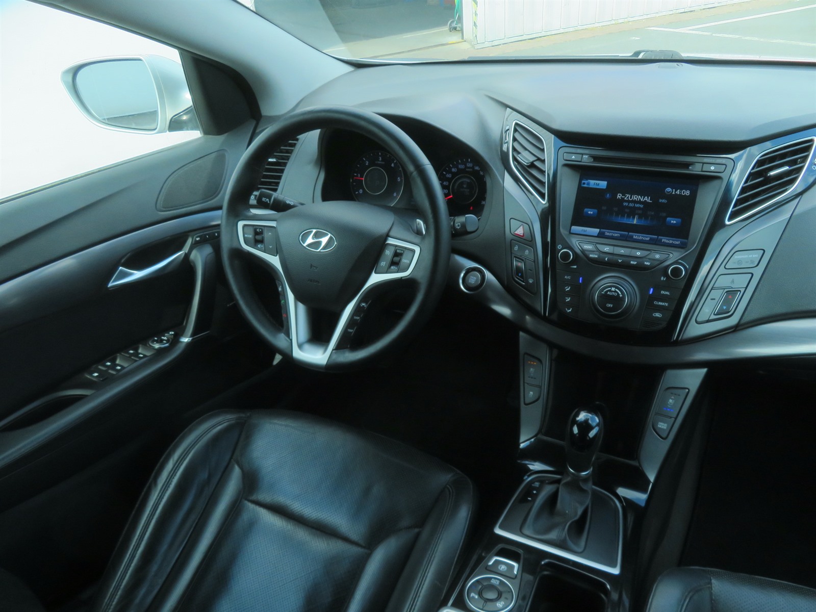 Hyundai i40, 2014 - pohled č. 9