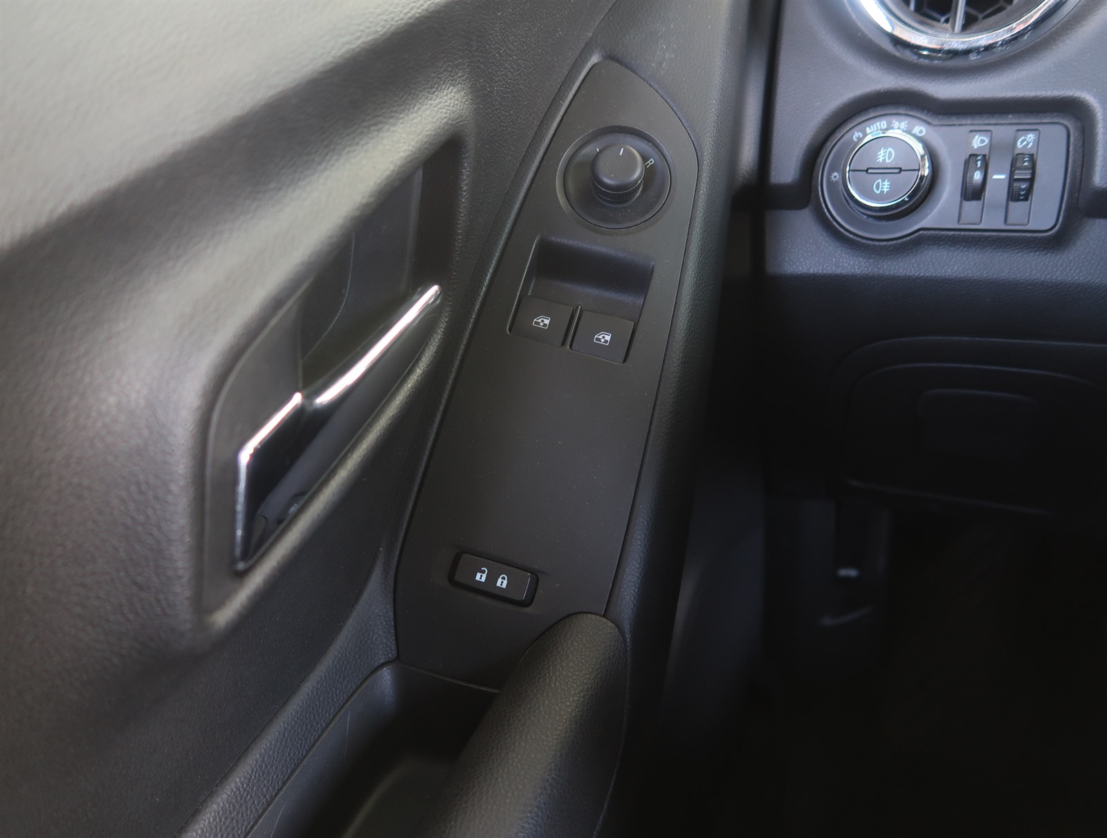 Chevrolet Trax, 2013 - pohled č. 21
