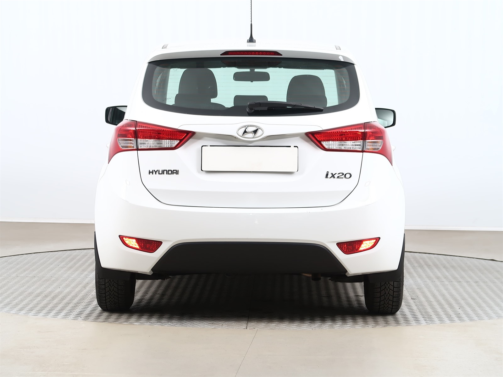 Hyundai ix20, 2018 - pohled č. 6