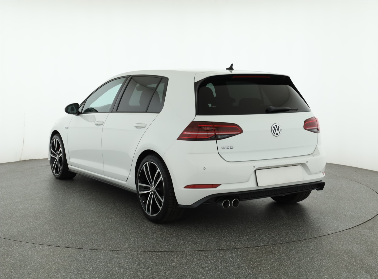 Volkswagen Golf, 2018 - pohled č. 5