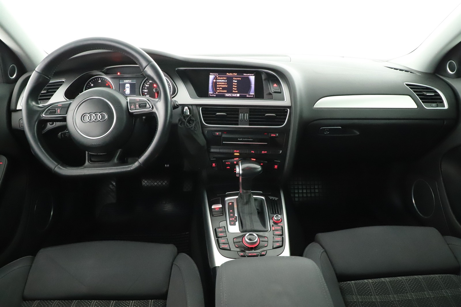Audi A4, 2013 - pohled č. 9