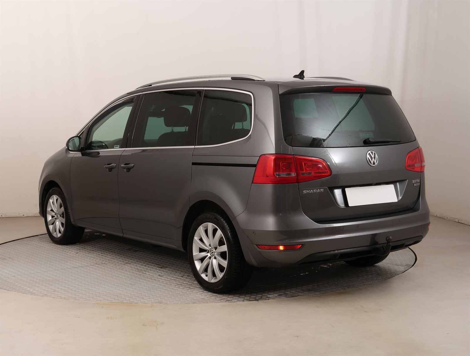 Volkswagen Sharan, 2014 - pohled č. 5