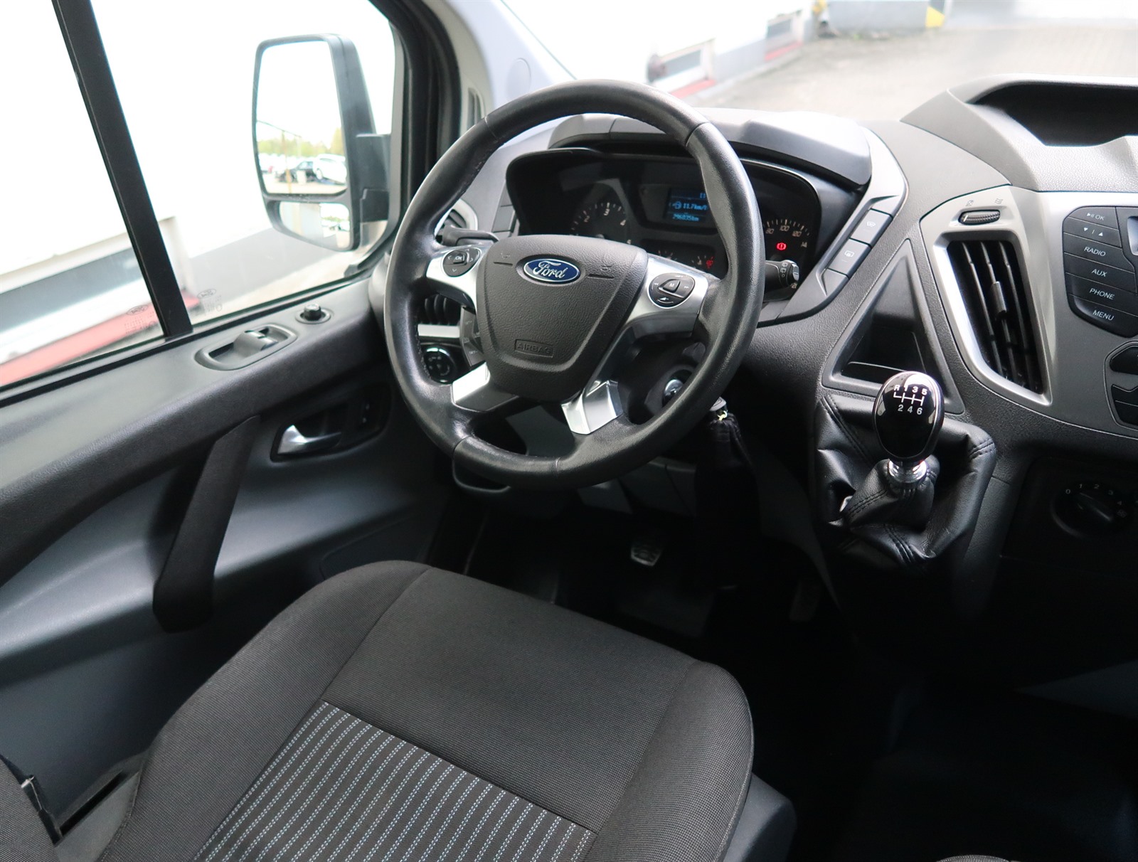 Ford Transit Custom, 2016 - pohled č. 9
